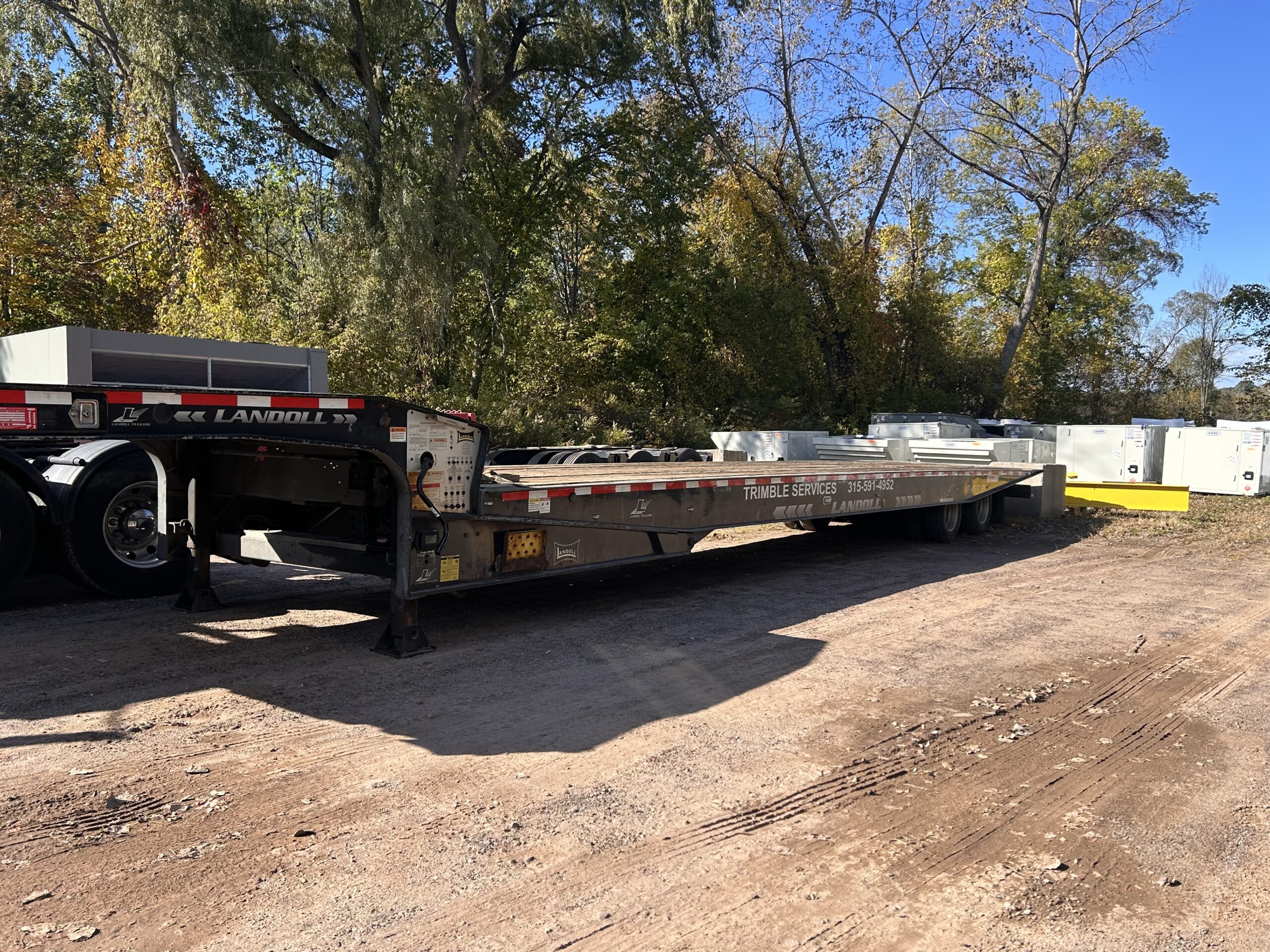 hauling and transportation services Landoll 440B