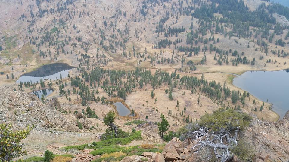 Wilderness Backpacking above Boulder Lakes Trinity Alps