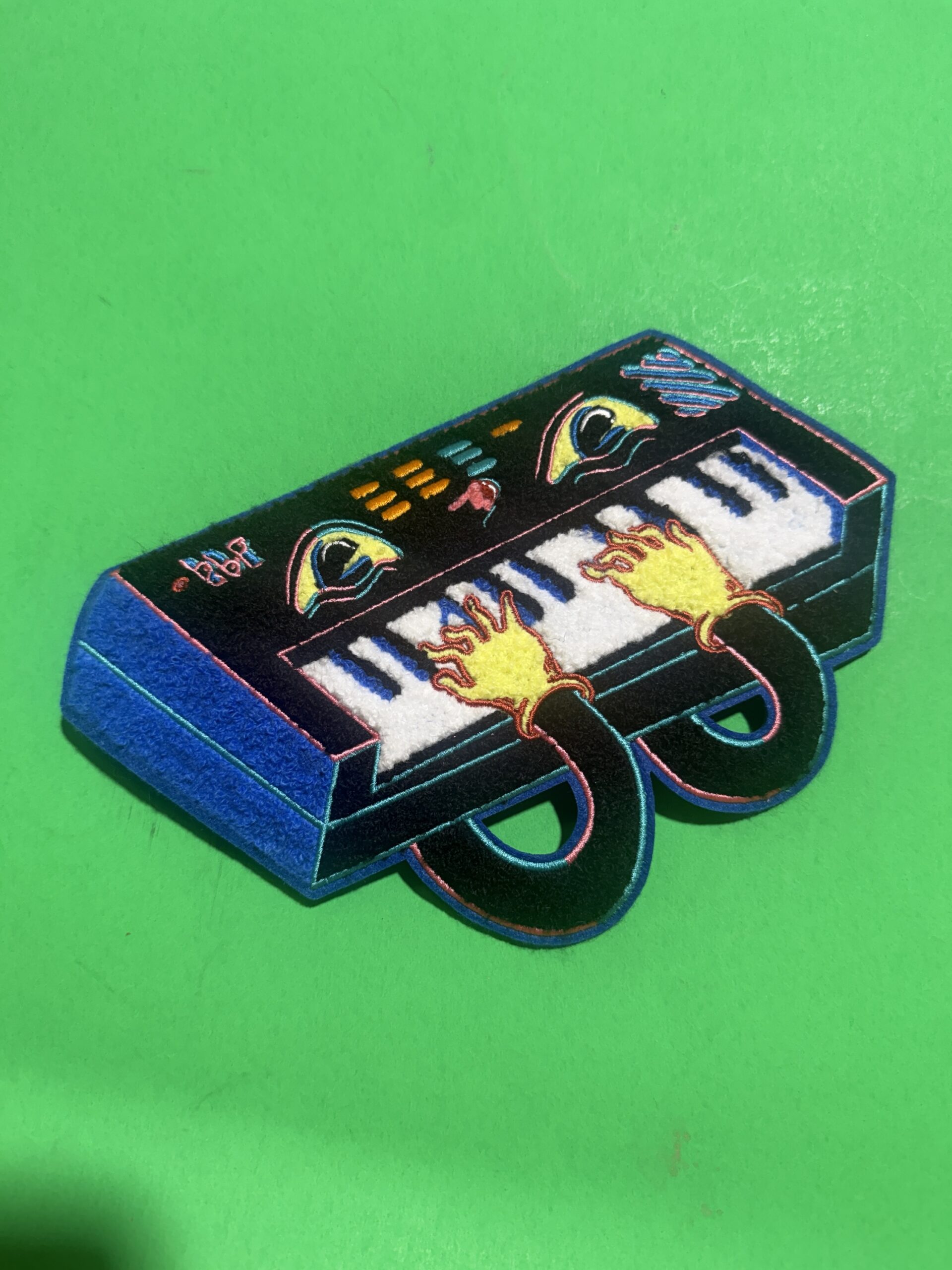 Keyboard Synth oversized patch
