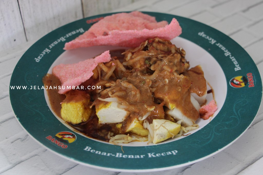 Kupat Tahu Gempol Seporsi Rp 17 ribu, Setimpalkah Dengan Rasanya?