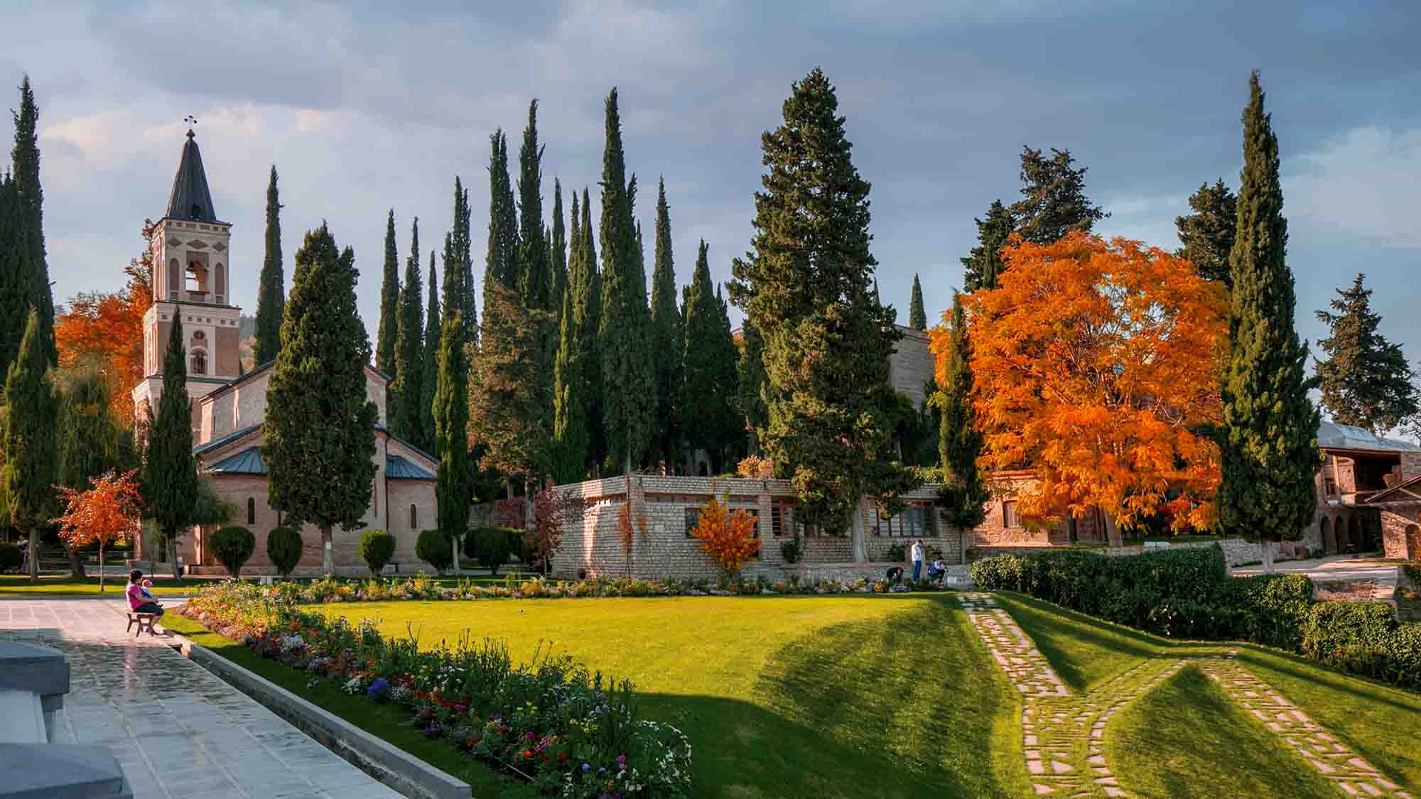 Нино в бодбе (бодбийский монастырь) святая равноапостольная нина, просветительница грузии поселилась в бодбе в палатке на склоне горы. Monastyr Bodbe Triptoper