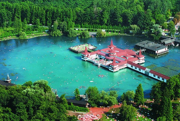 20/12/2021 · термальный курорт хевиз через будапешт, 6 дней. Ozero Heviz Na Zametku Puteshestviya S Lyubovyu Vse Prava Zashisheny