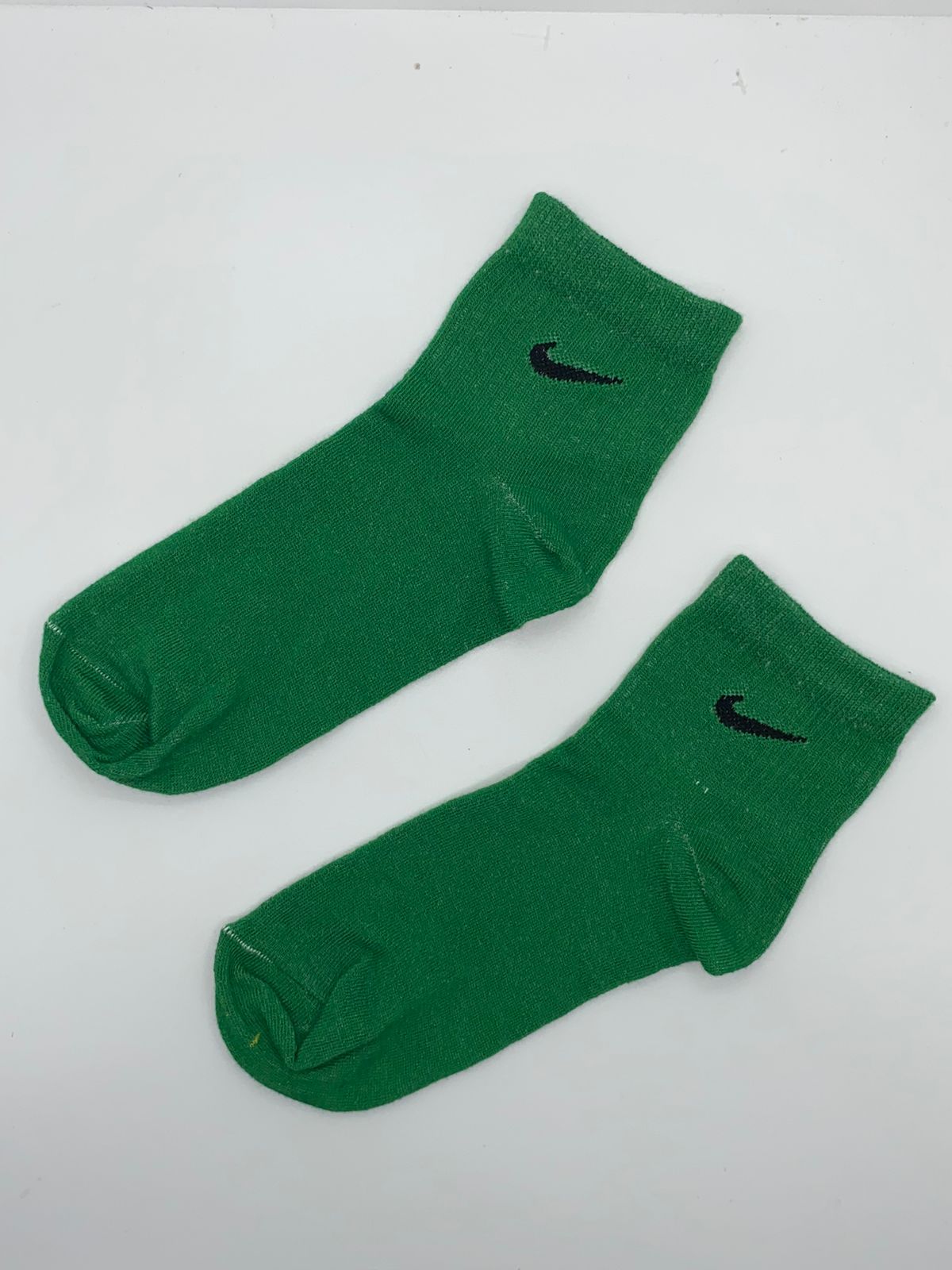 tenis-nike-verde-troya-socks