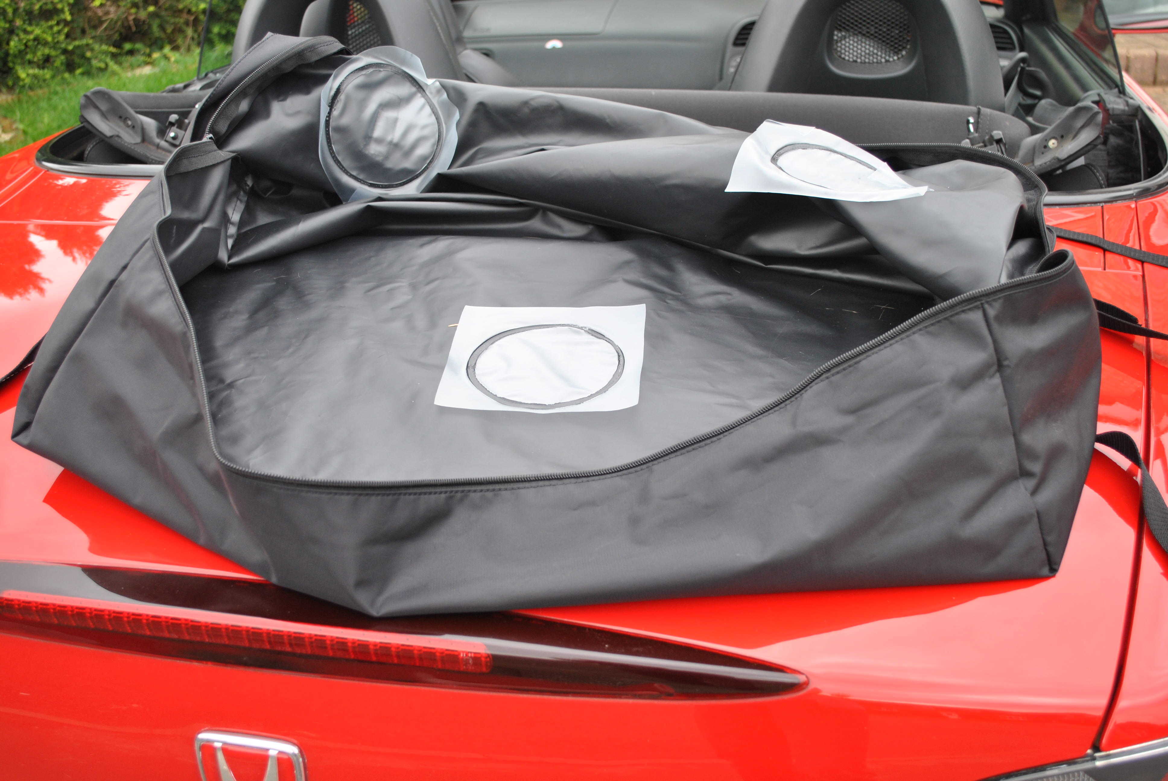 Boot-bag car luggage rack : Unique alternative to a metal rack