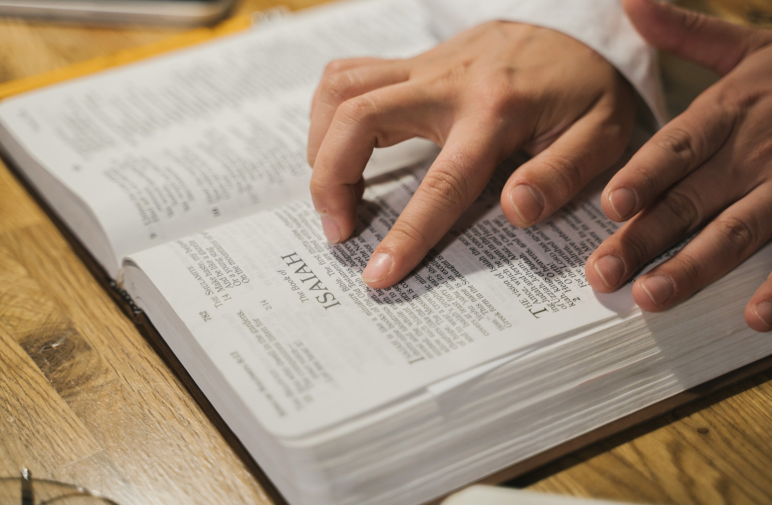 Five Favorite Bible Commentaries