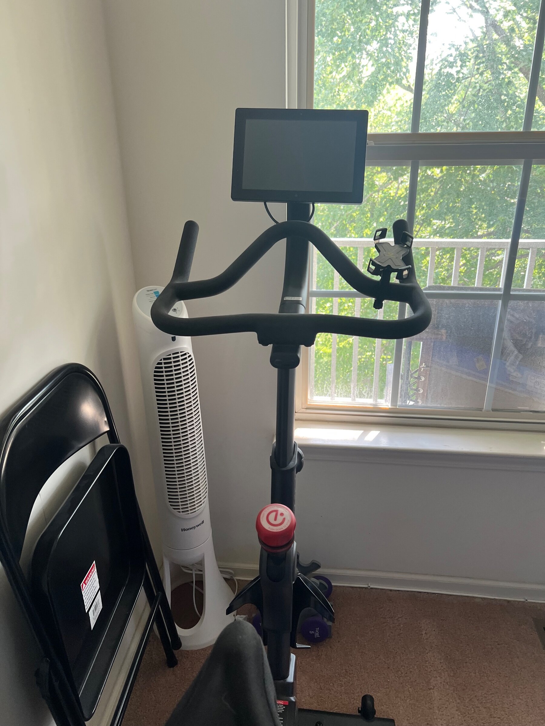 Echelon Smart Bike Like New Condition with Interactive Features – Palmyra, NJ