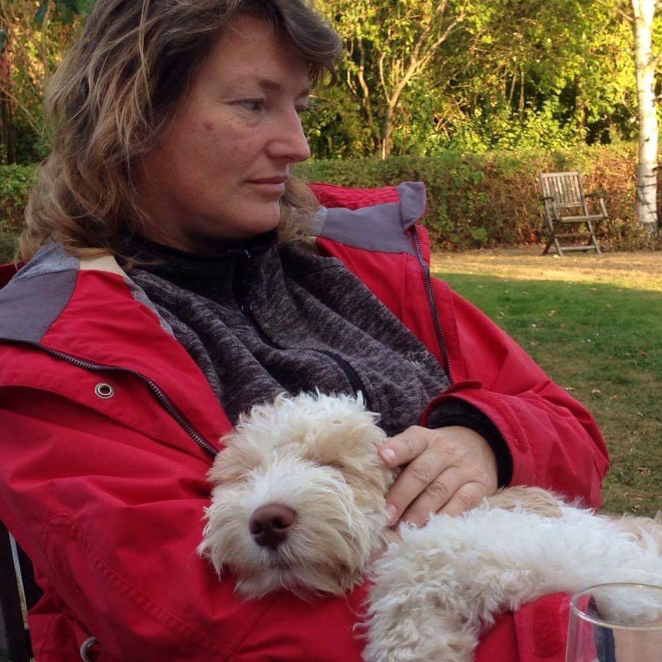 Söta goa Svante i mitt knä.