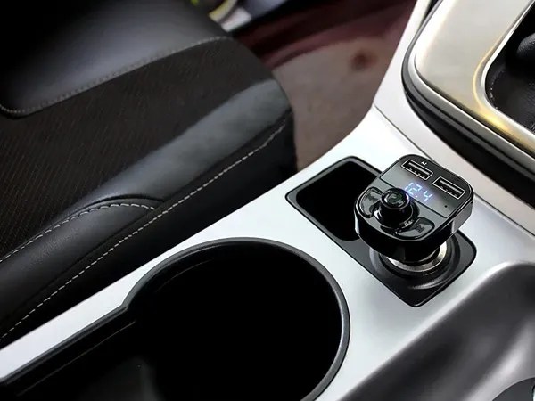 Πομπός FM sd mp3 φορτιστής bluetooth 2xusb . - Image 5