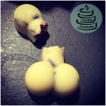 Flammende Konfekt-Herzen