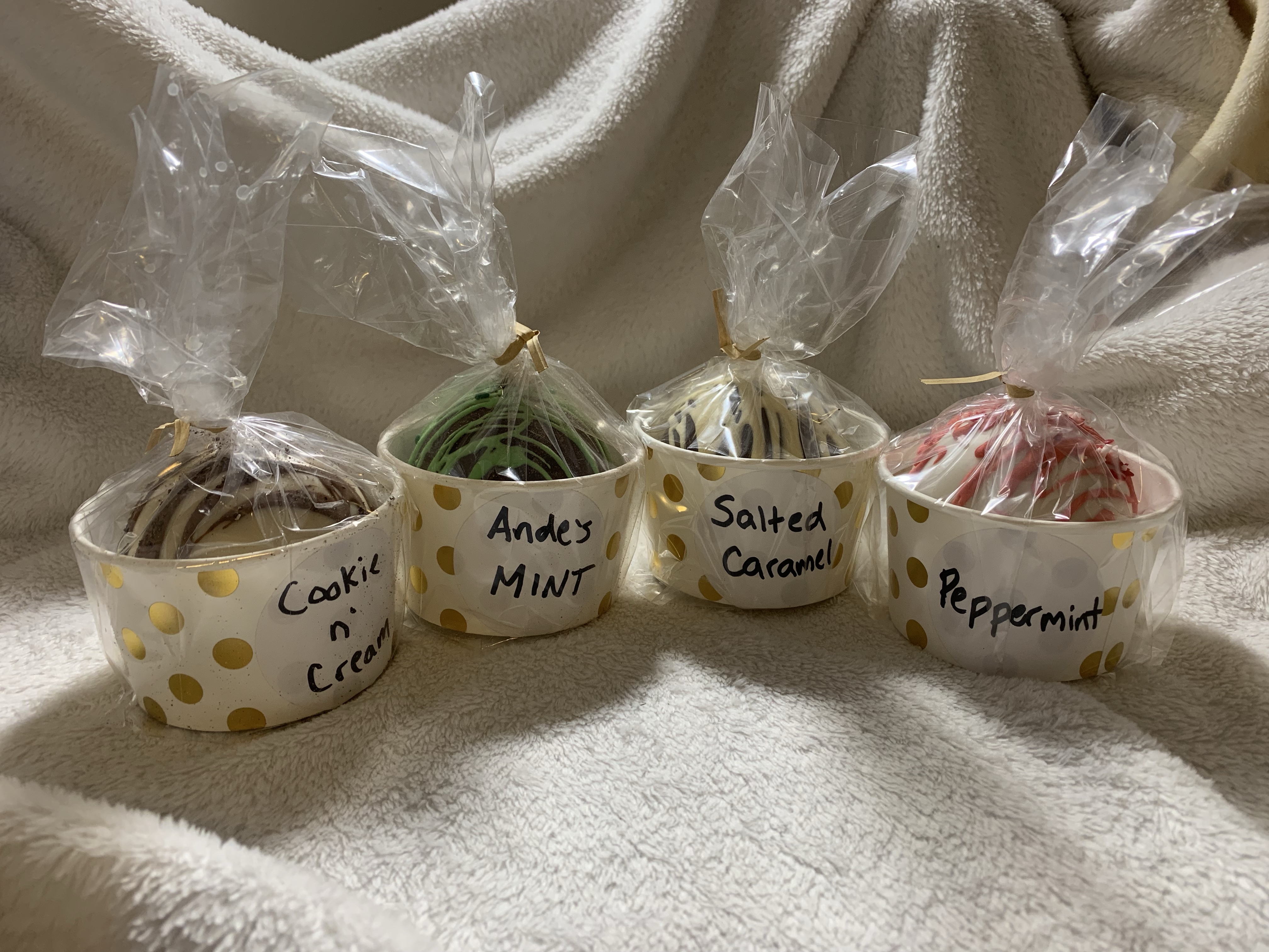 Hot Cocoa Bombs | Ally’s Arts