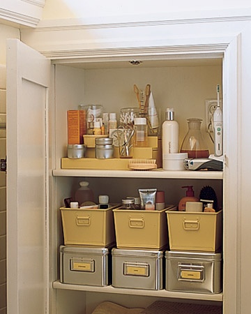 bath ideas: boxes, boxes, boxes!