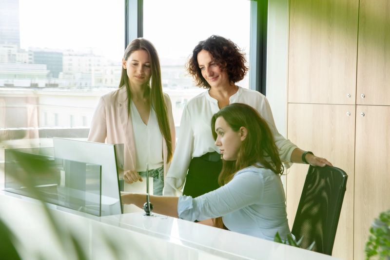 It Services Provider Ttms - Premium Abstract Image Gallery - Mobile