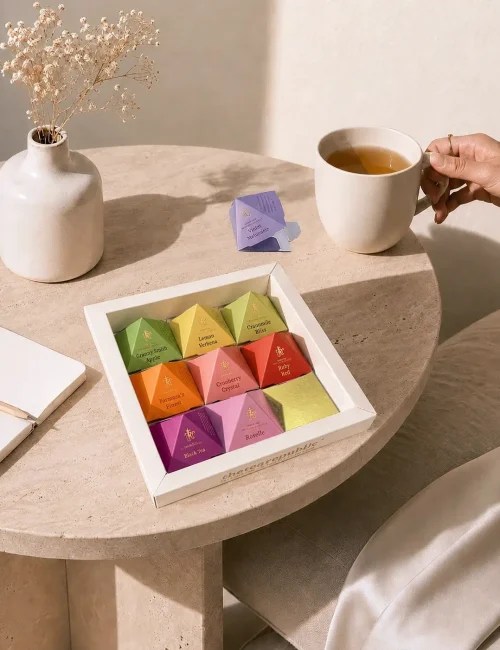 Mixed Tea Pyramid Gift Box-Lifestyle-2026 Mixed Tea Pyramid Gift Box-Lifestyle-2026