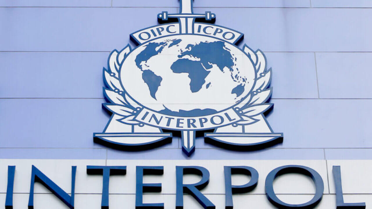 Yusuf Vehbi Dalda ile Interpol ve İstihbarat Faaliyetleri Üzerine
