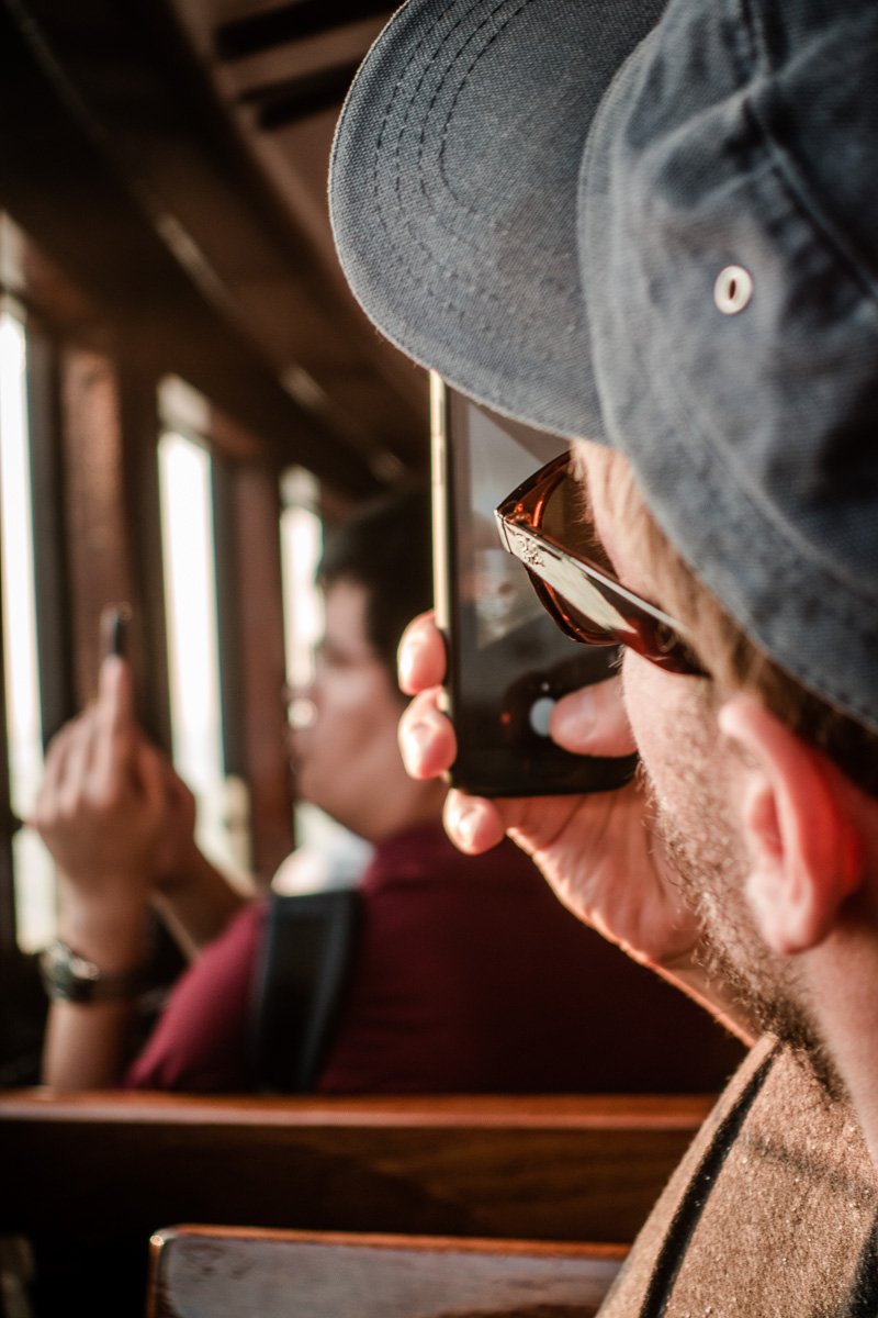 picture of people doing picutures doing...