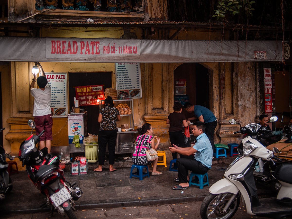 Family-Bahn Mi-Business