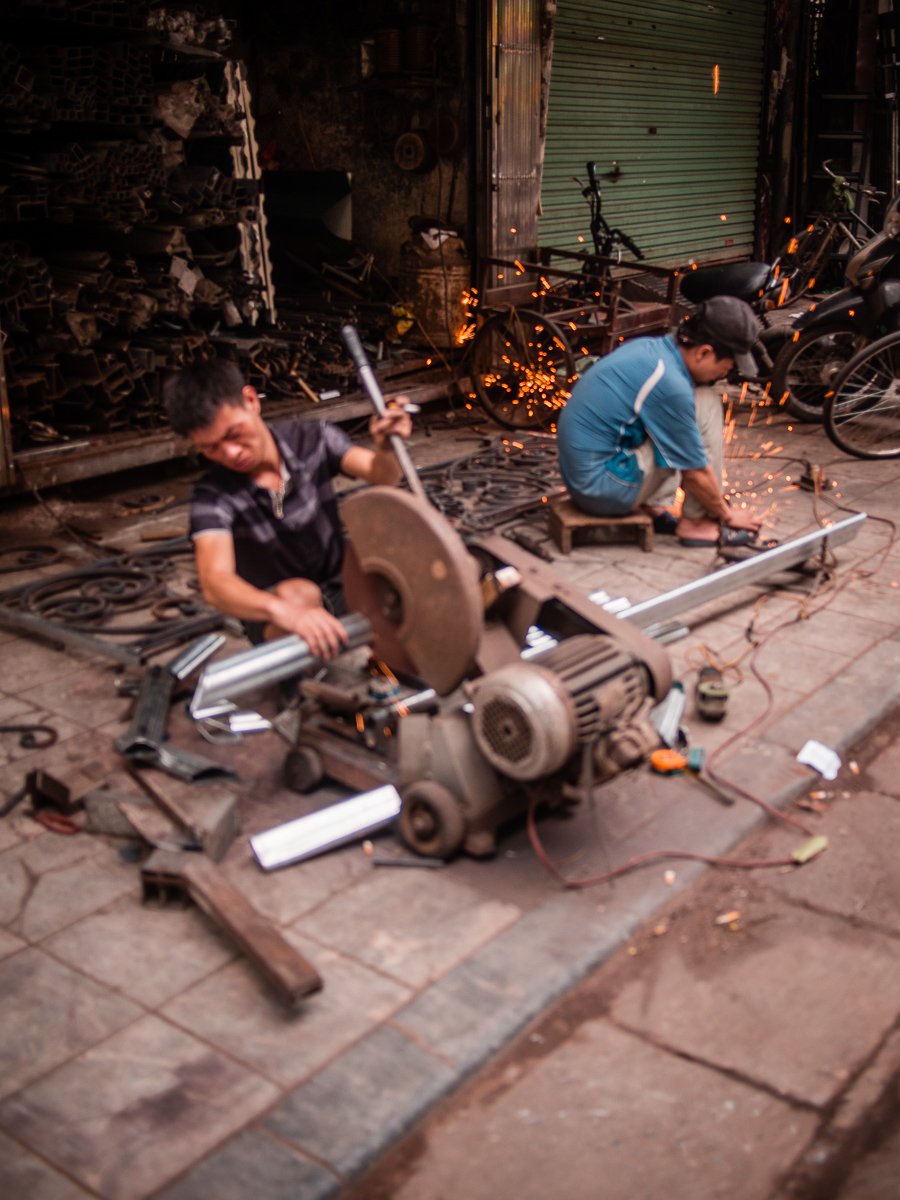 We care, we repair I