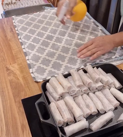 technique pour rouler des nems facilement et rapidement