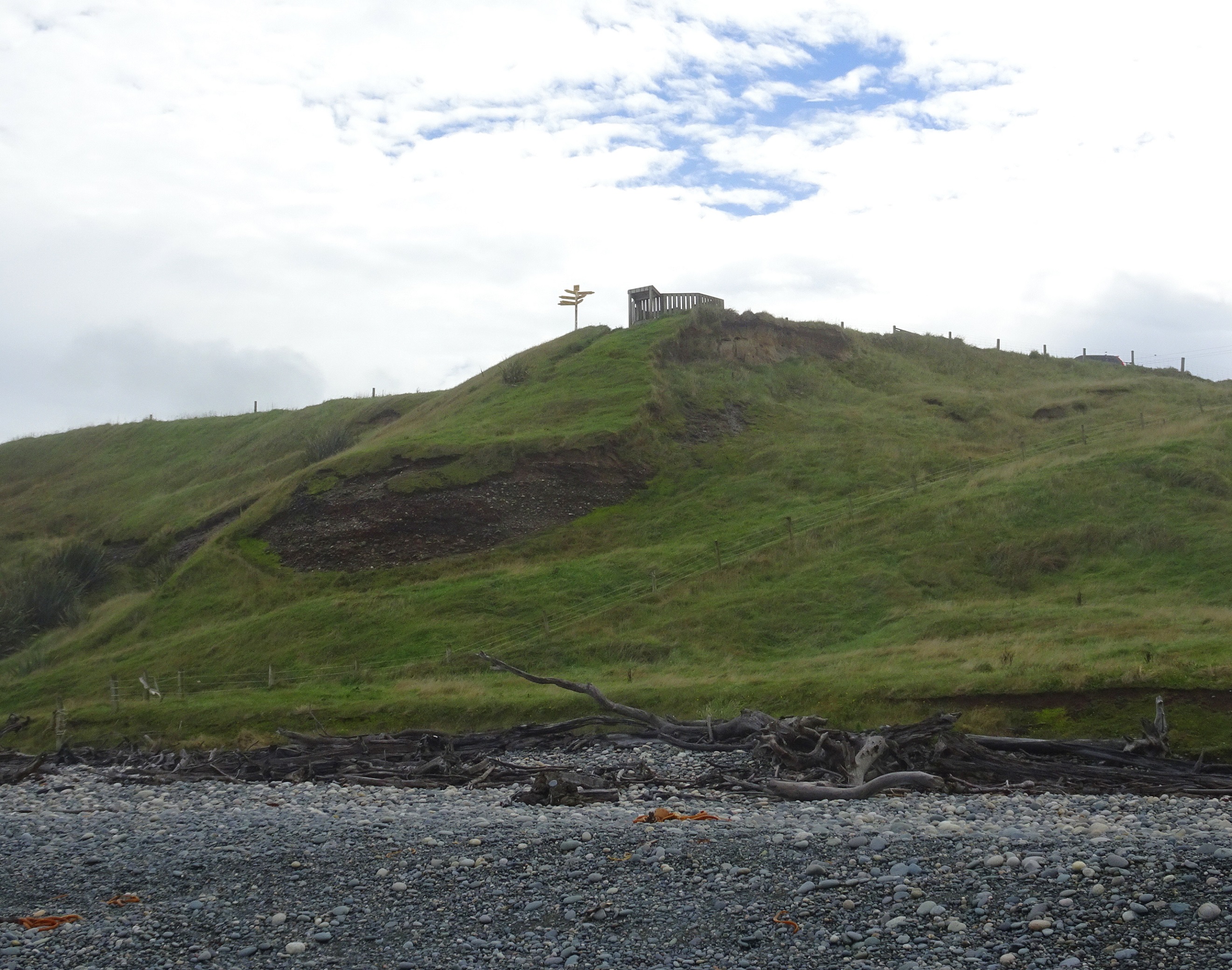 Looking back up at the McCracken's Rest lookout from the beach.