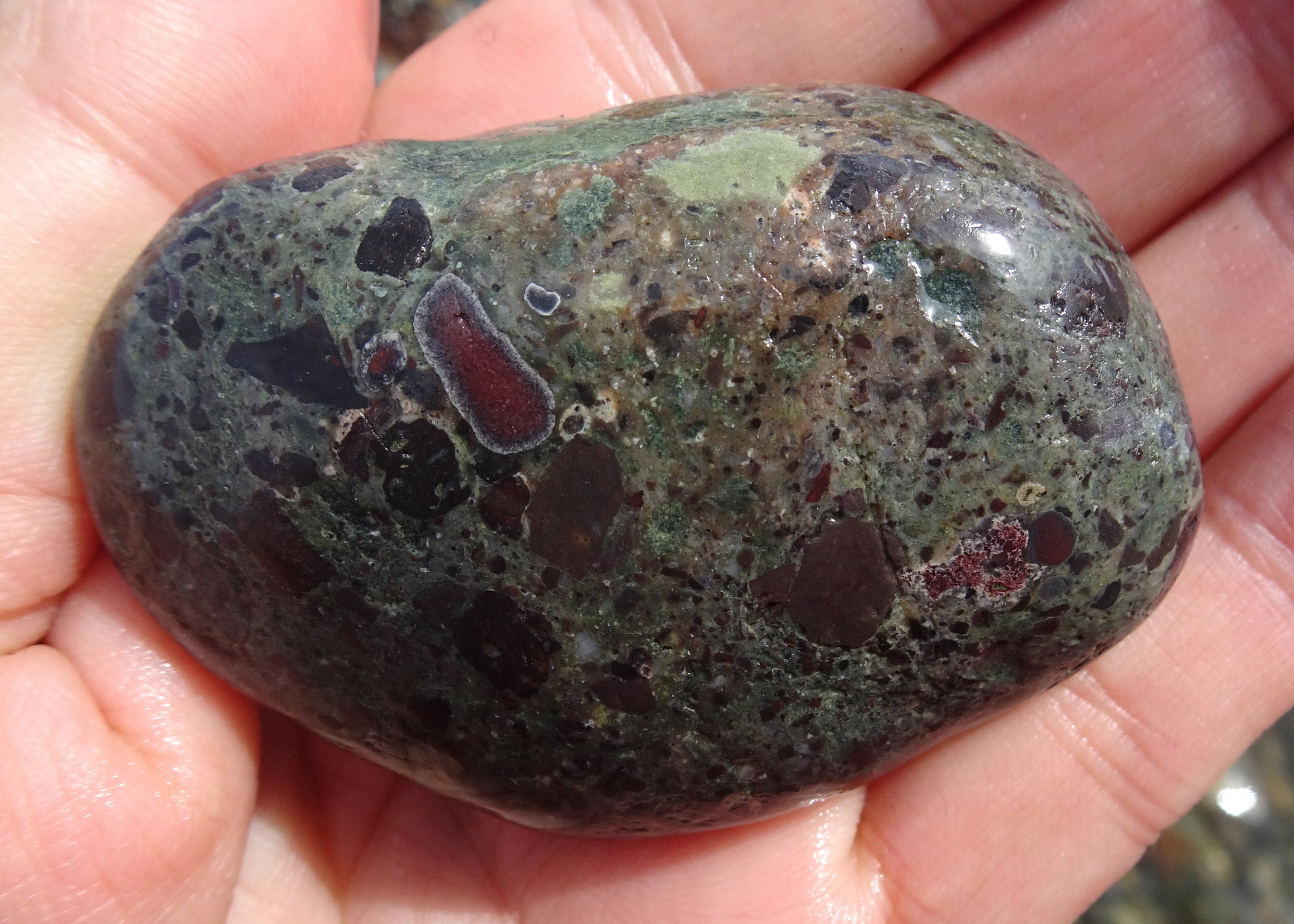 Other side of previous stone.