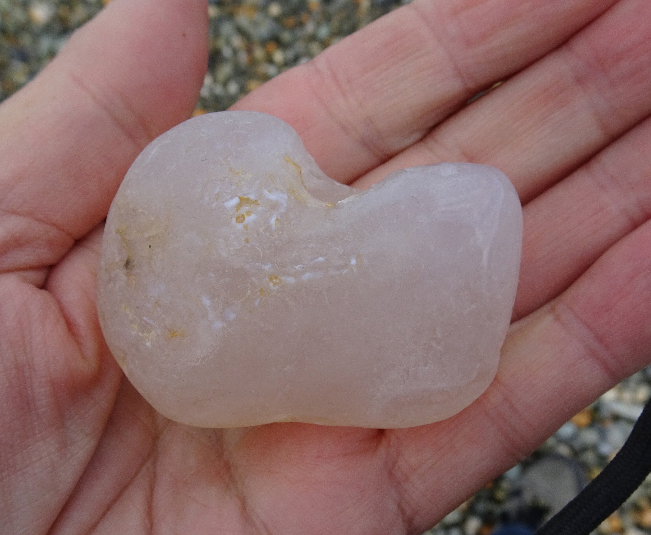 Plain beach agate, not a bad size.