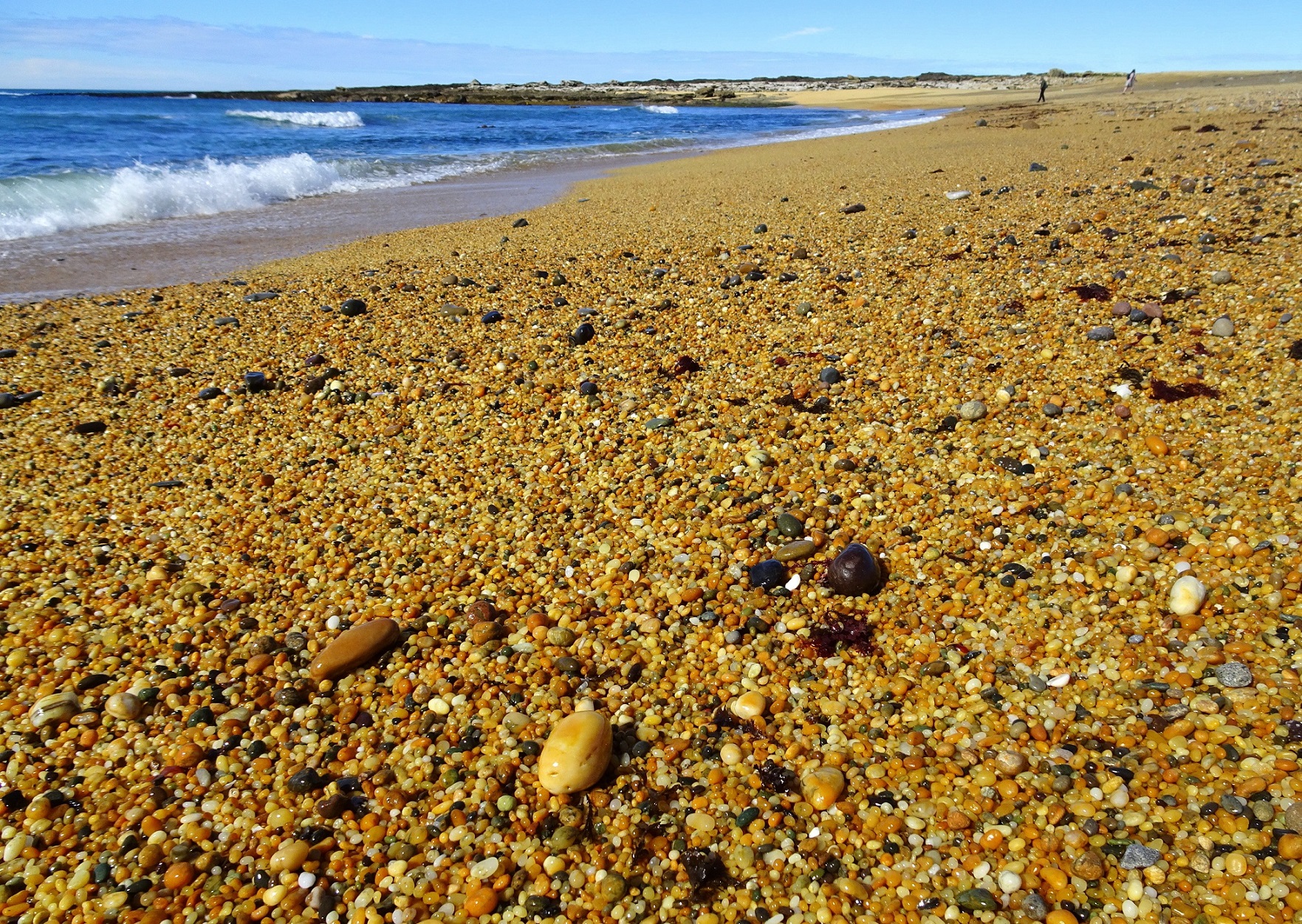 A Slope Point beach on a fine day.