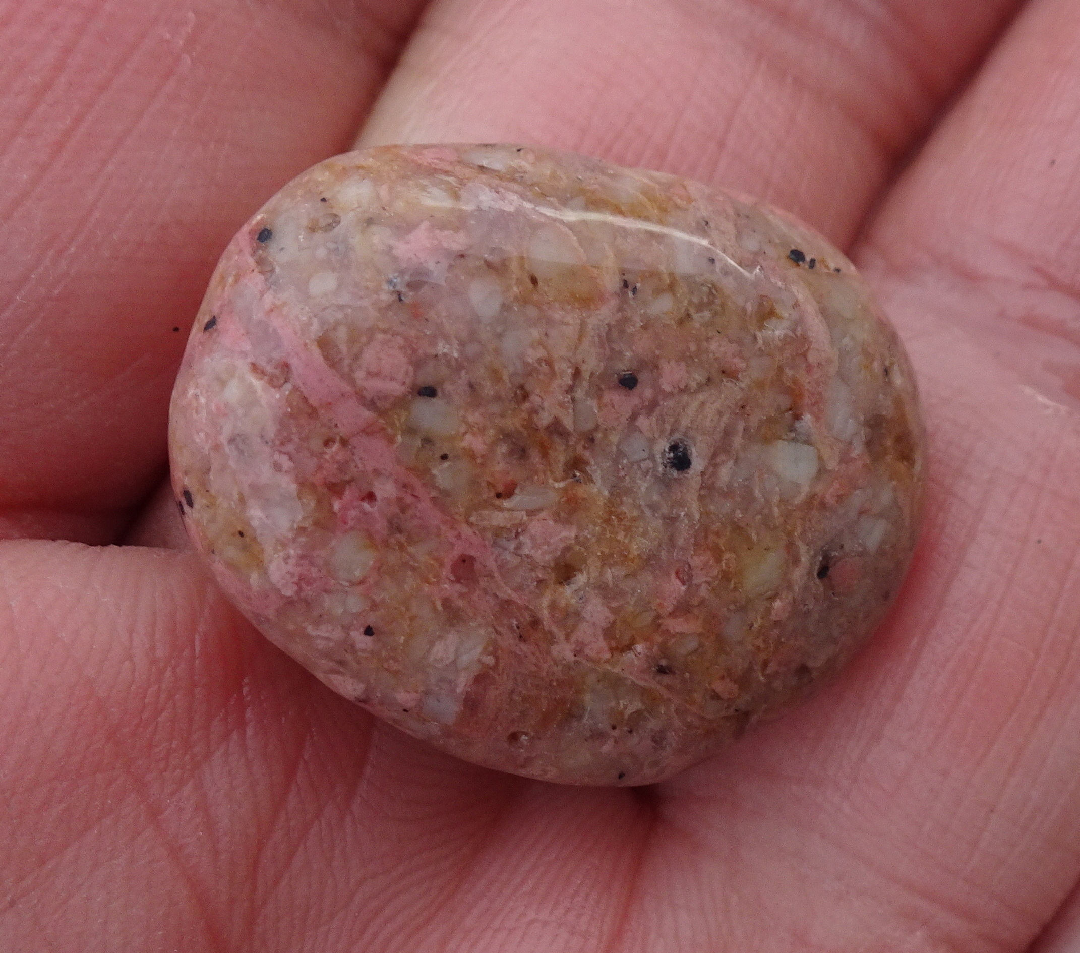 A smaller thulite.
