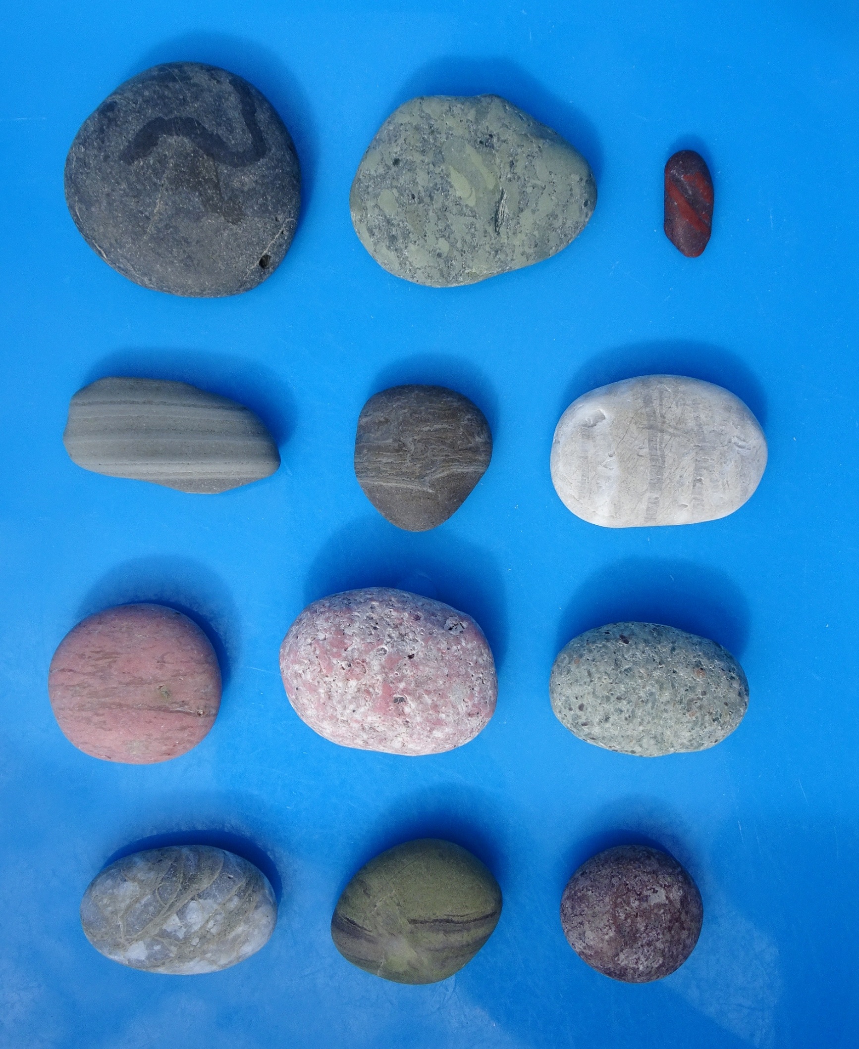 The 12 stones, dry.