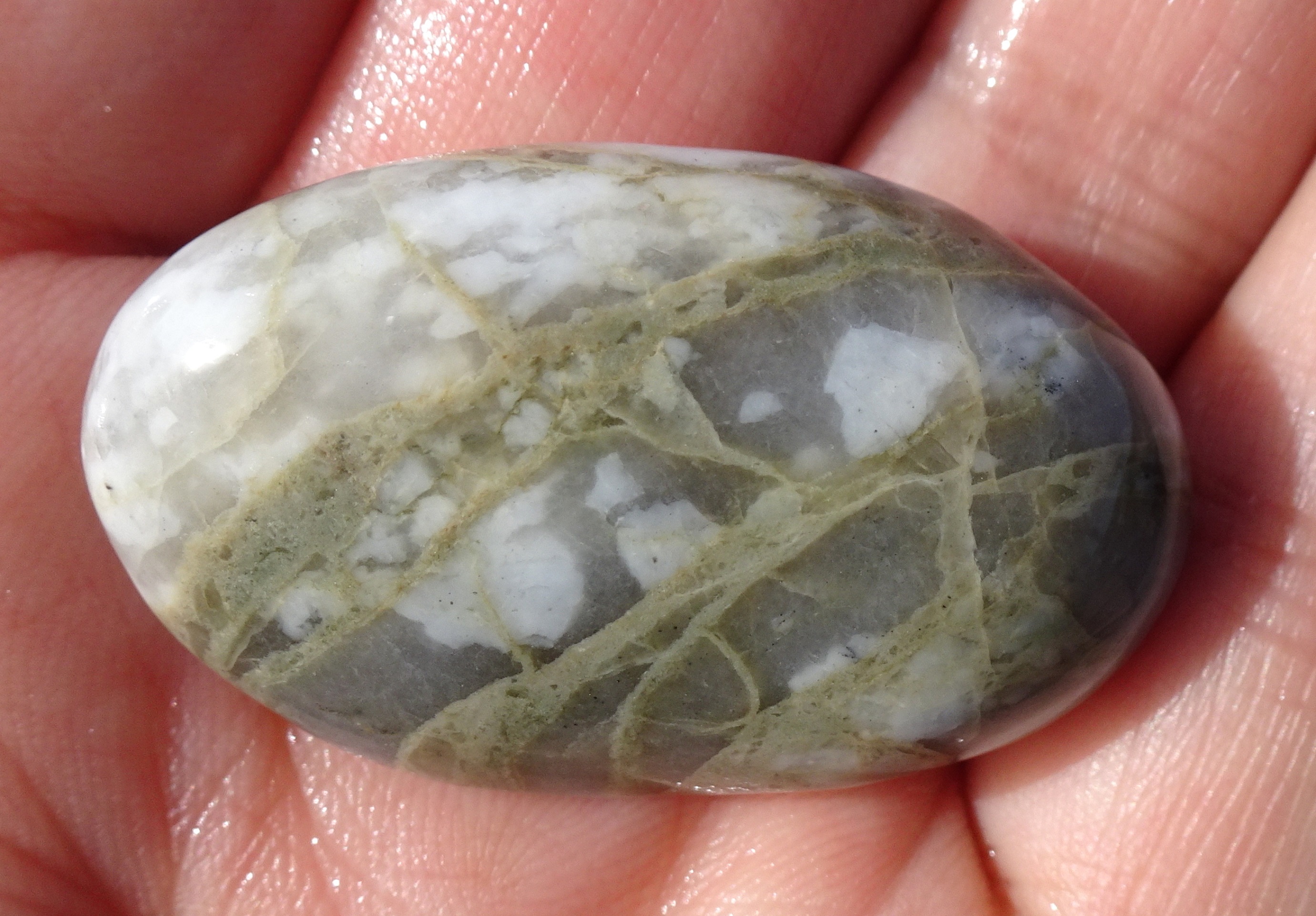 Stone 10 wet.