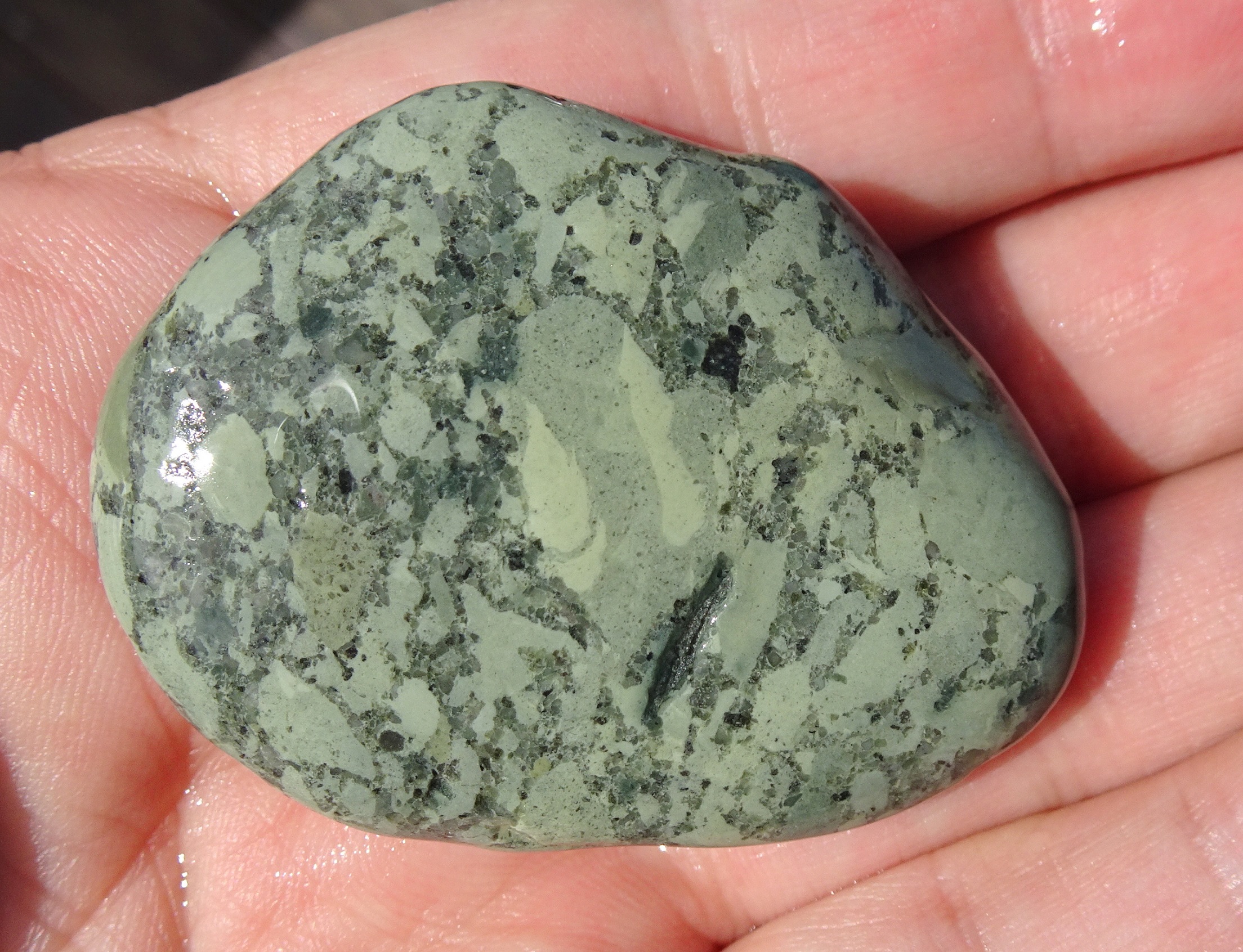 Stone 2, pic in sun.