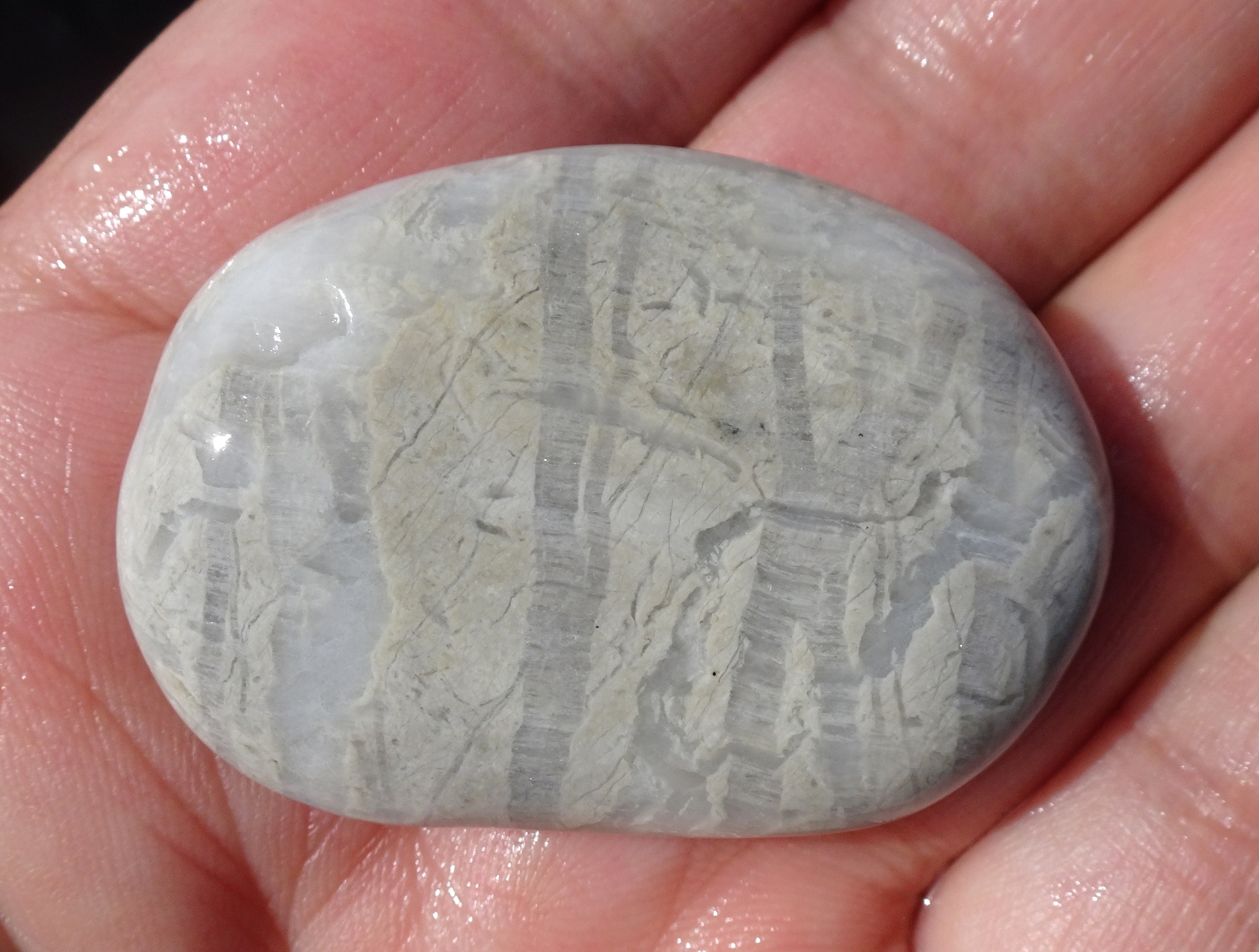 Stone 6 wet.