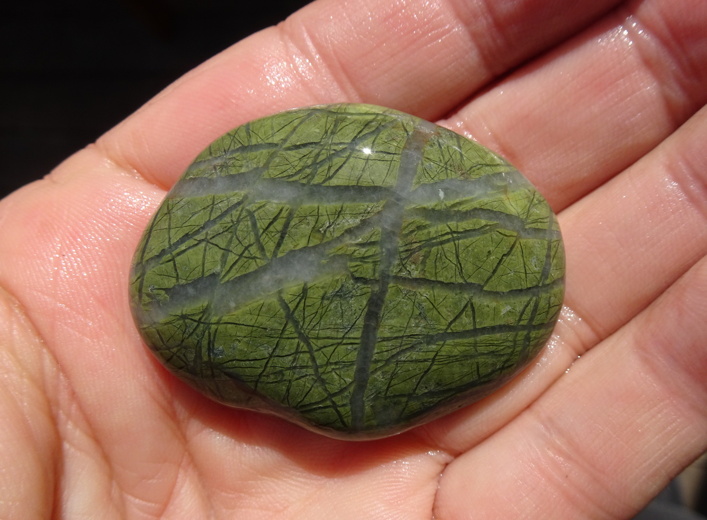 Other side of veined quartzite.