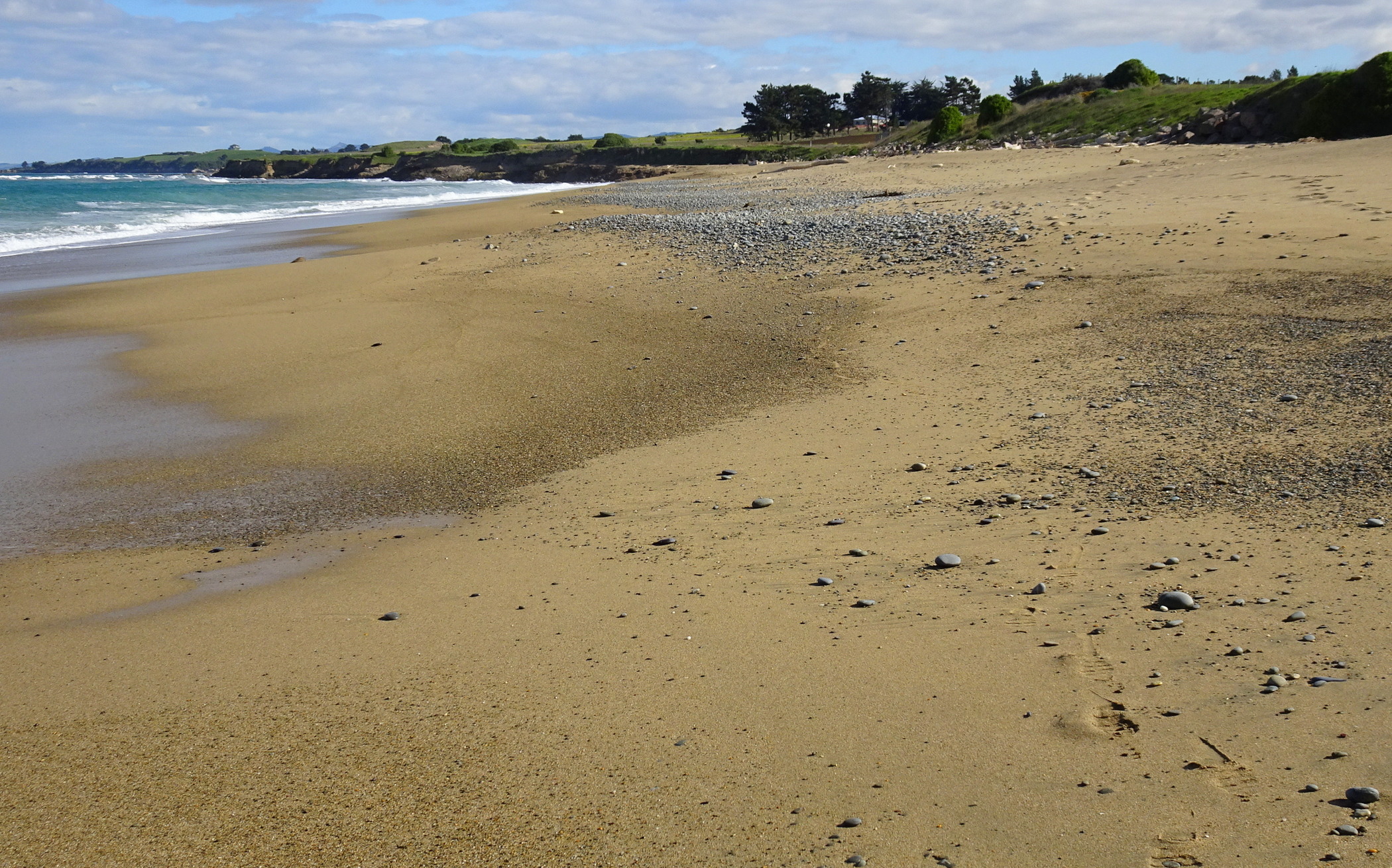 Looking back south.
