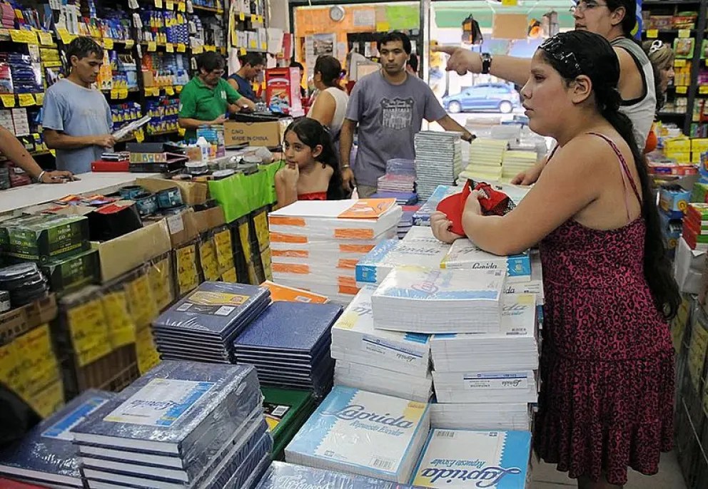 La canasta escolar básica cotiza cuatro veces más que hace un año