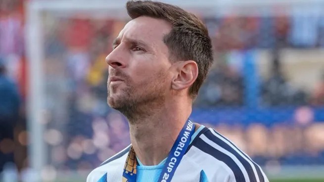 Lionel Messi llegó a la Argentina tras la final del Mundial: pasará sus vacaciones en Rosario con su familia