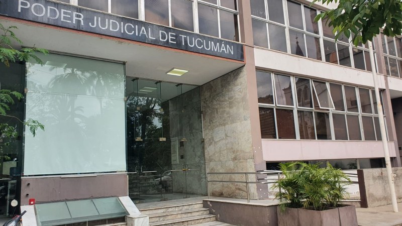 Brutal asalto en Concepción: Golpearon salvajemente a un anciano de 88 años para robarle un millón de pesos
