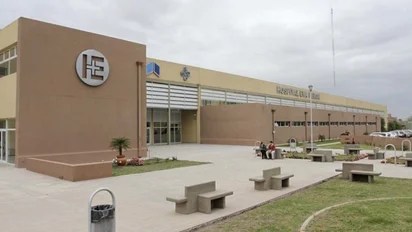 Lastenia: una adolescente de 17 años fue quemada por su pareja y permanece internada