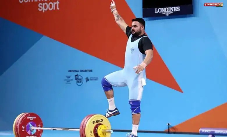 Lovepreet Singh shines with silver; Seema bags bronze at CWG
