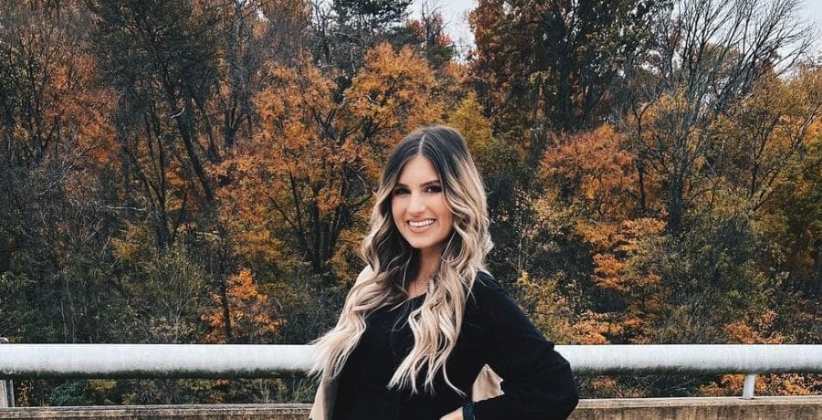 Carlin bates drops gorgeous family photos