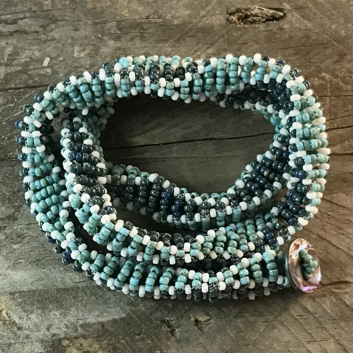 making waves craw bracelet