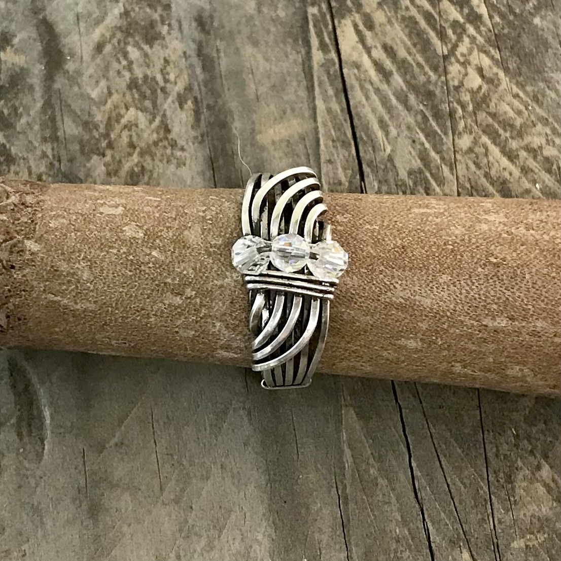 waves wire ring