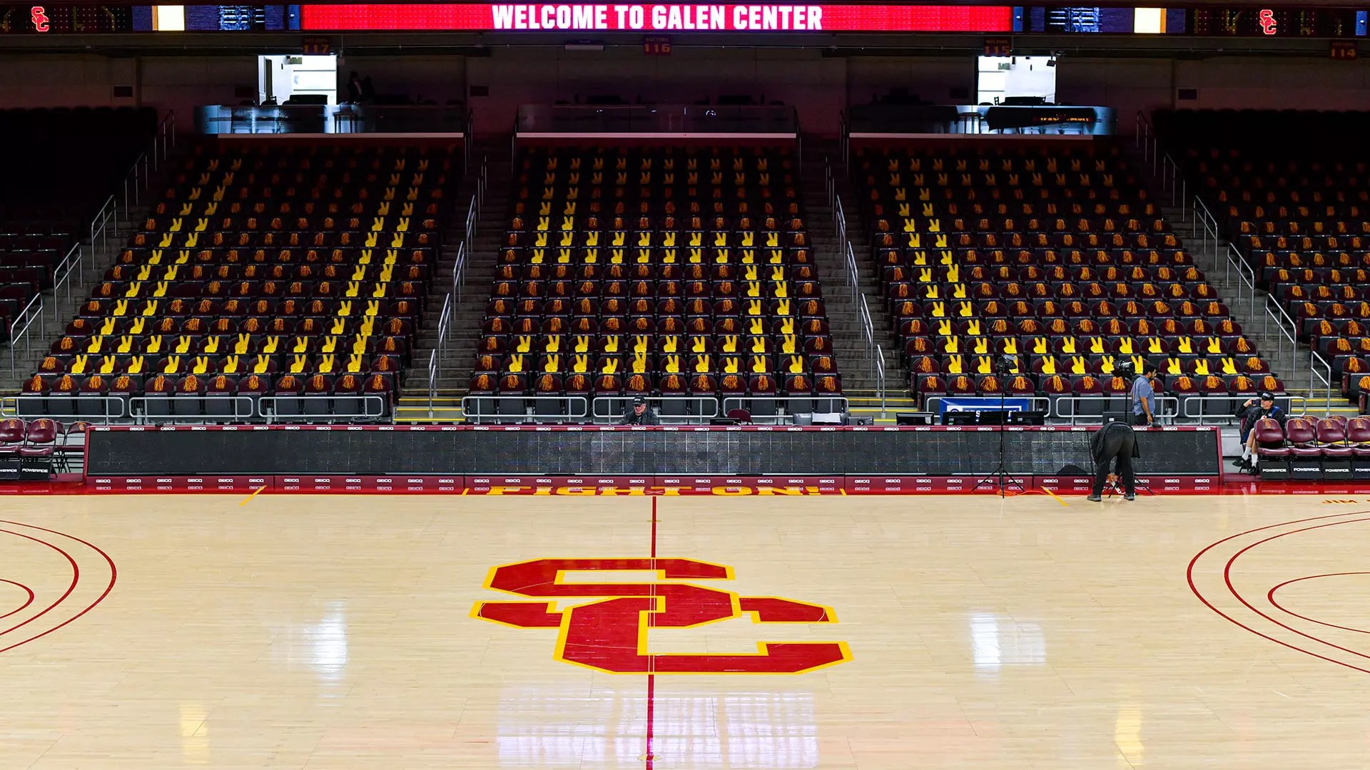 College Basketball’s NIL Spending War: Which Teams Spent The Most This Offseason?