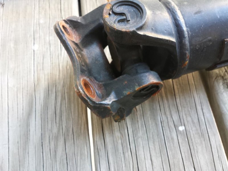 2007 drive shaft with flange yoke for rear driveshaft spicer 5001905