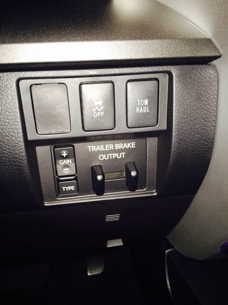 2014 toyota tacoma trailer brake controller