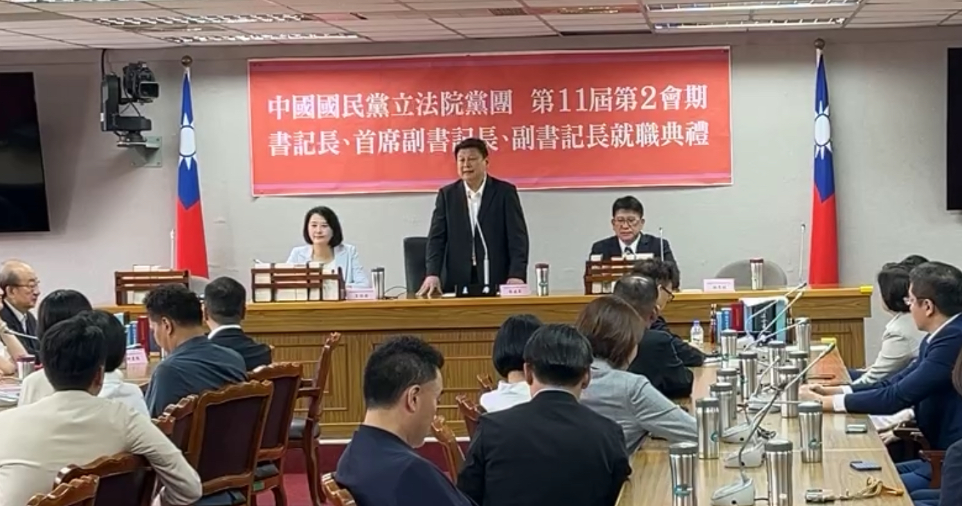 「花蓮王」好大官威 大禹國小教師網上批評傅崐萁遭縣府「查水錶」疑打壓公民權