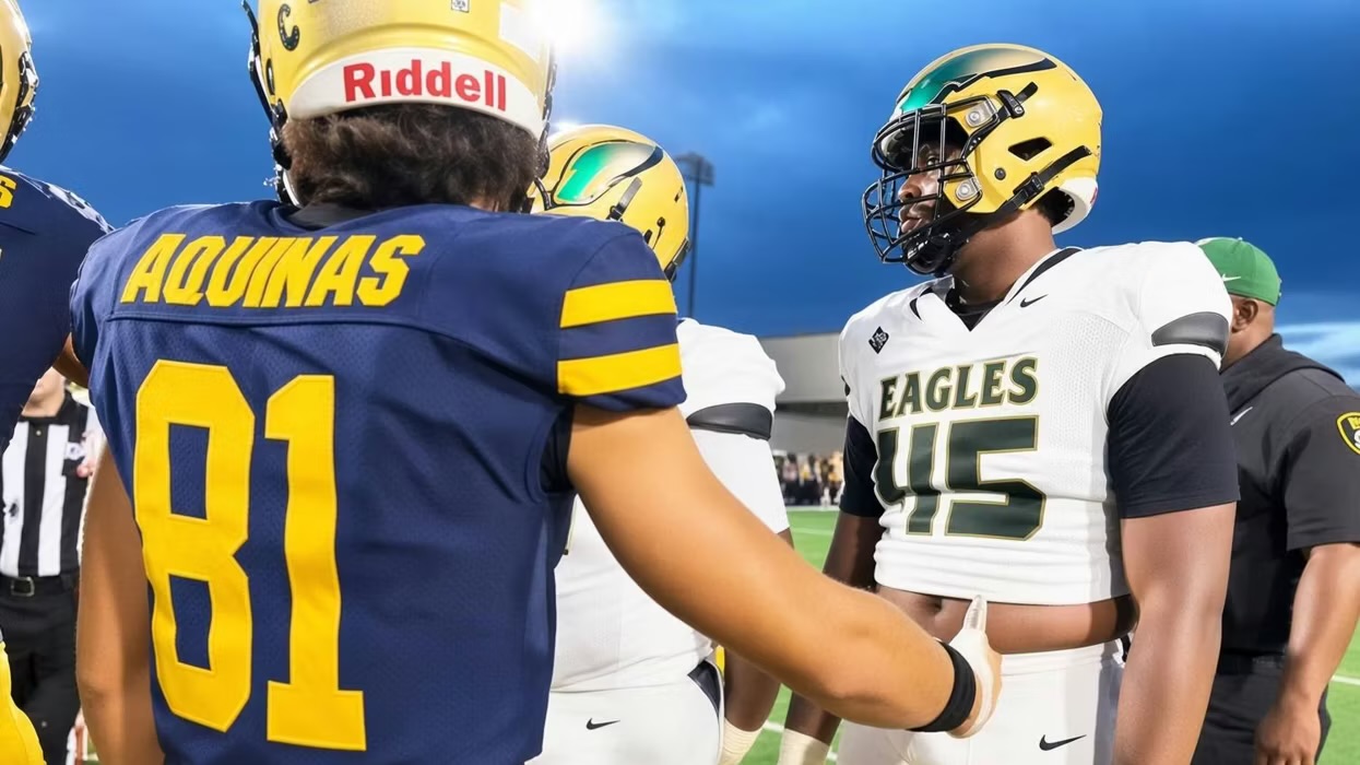 DeSoto Falls to St. Thomas Aquinas After Viral Pregame Incident Overshadows Season Opener