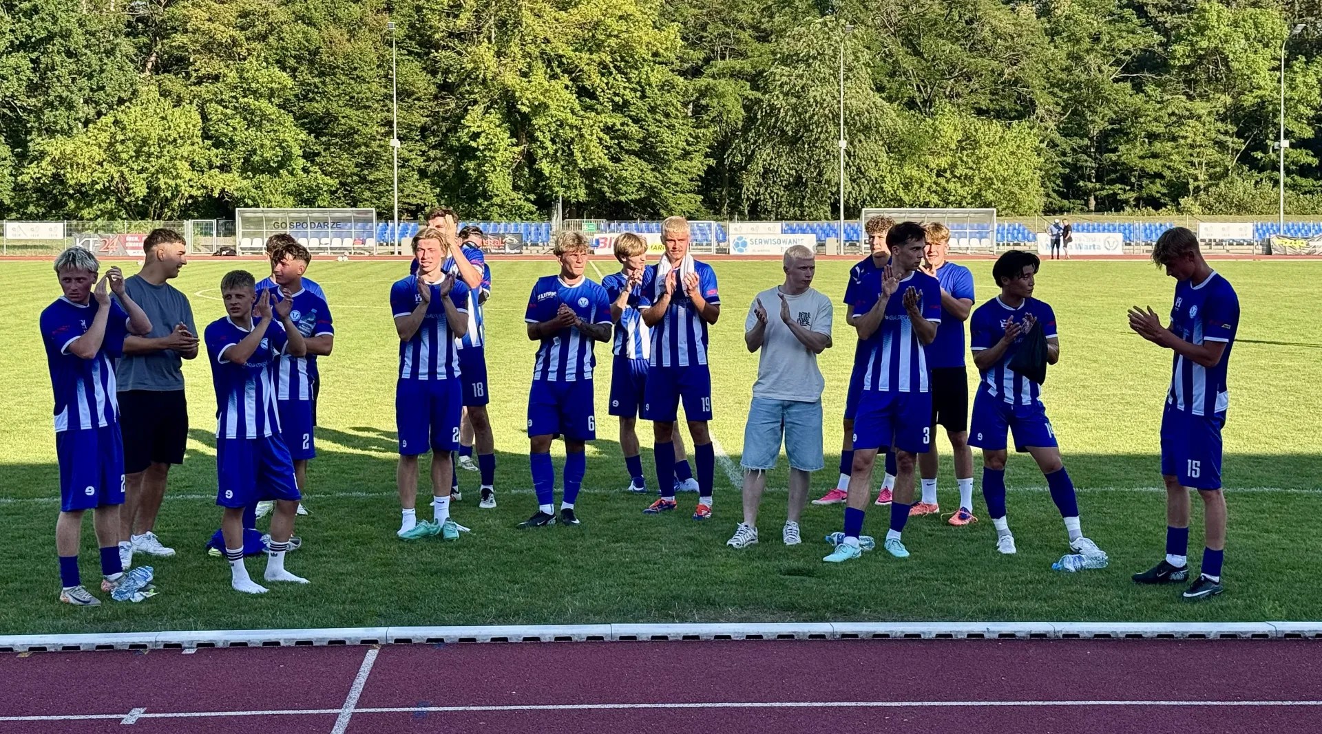 Warta walczy do końca i odwraca mecz z Kanią od 0:2 do 2:2