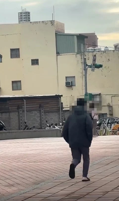 太噁！蘆竹驚傳男慣犯跟蹤窺裙底 遭逮稱「女生都覺得我很軟弱」