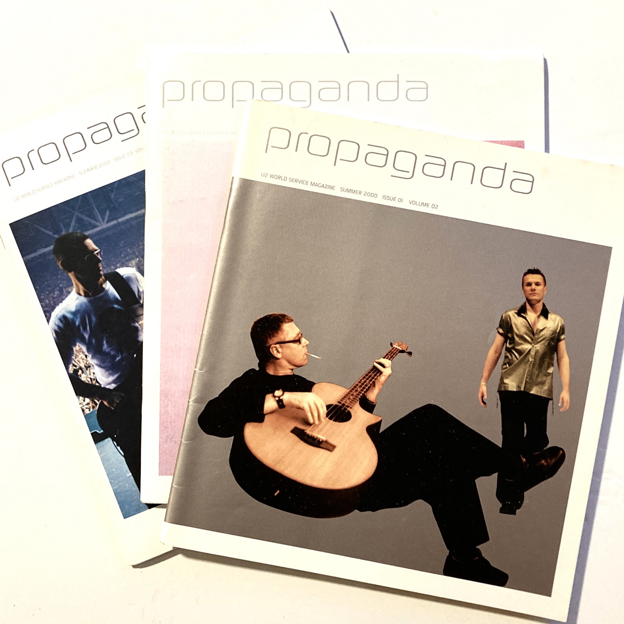 コレクション U2 PROPAGANDA vol.3 issue 1 U2 Propaganda Vol 3 Issue 1 Fortieth Anniversary 1986 - 2026 No