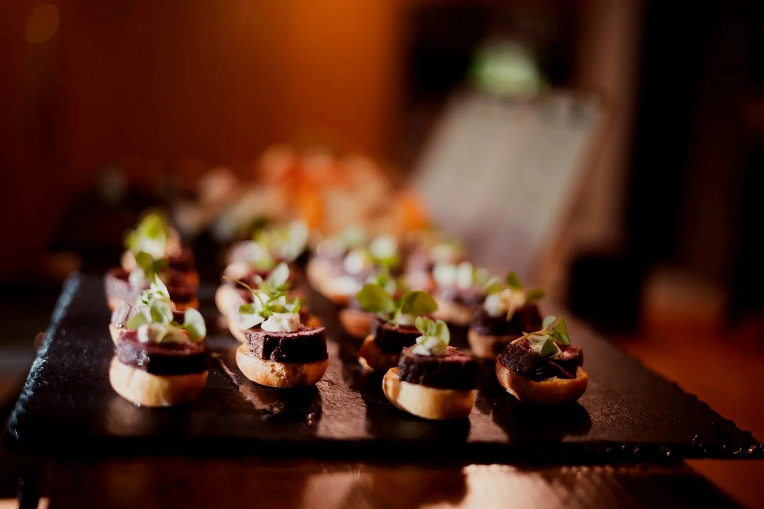 HOWARD & Co. Fine Catering